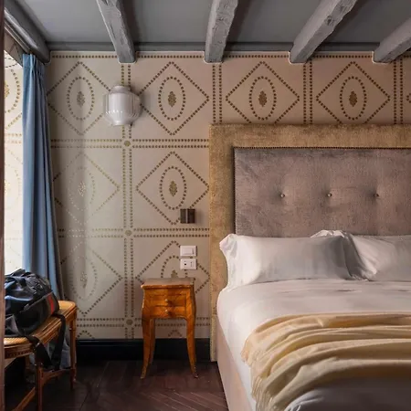 Apppartamenti Vicolo Degli Osti * Roma